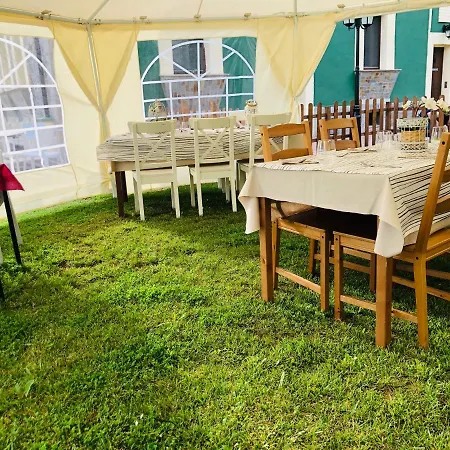 Palatina Hostel Bolgues