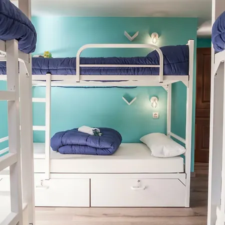 Palatina Hostel *